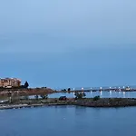 Boho Breeze Apartment Aheloy