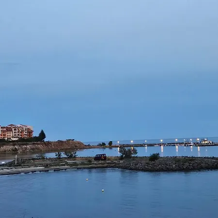 Boho Breeze 아파트 아헬로이