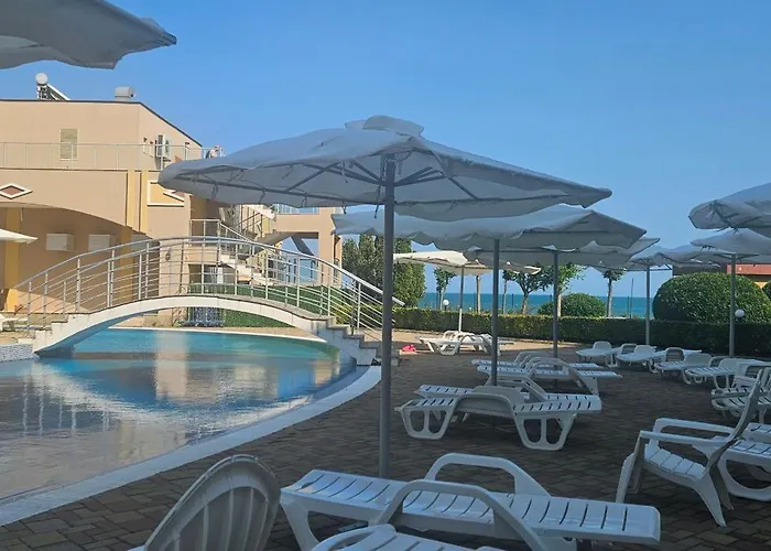 Boho Breeze Apartment *